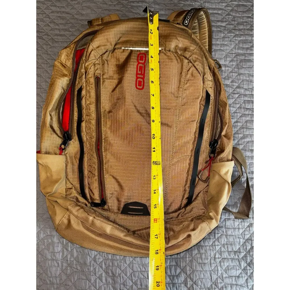 OGIO International Apollo Pack in Khaki/Red